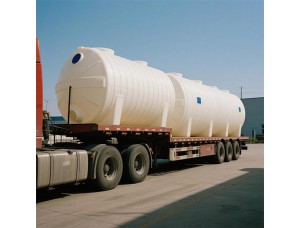 汽車運(yùn)輸聚乙烯儲(chǔ)罐